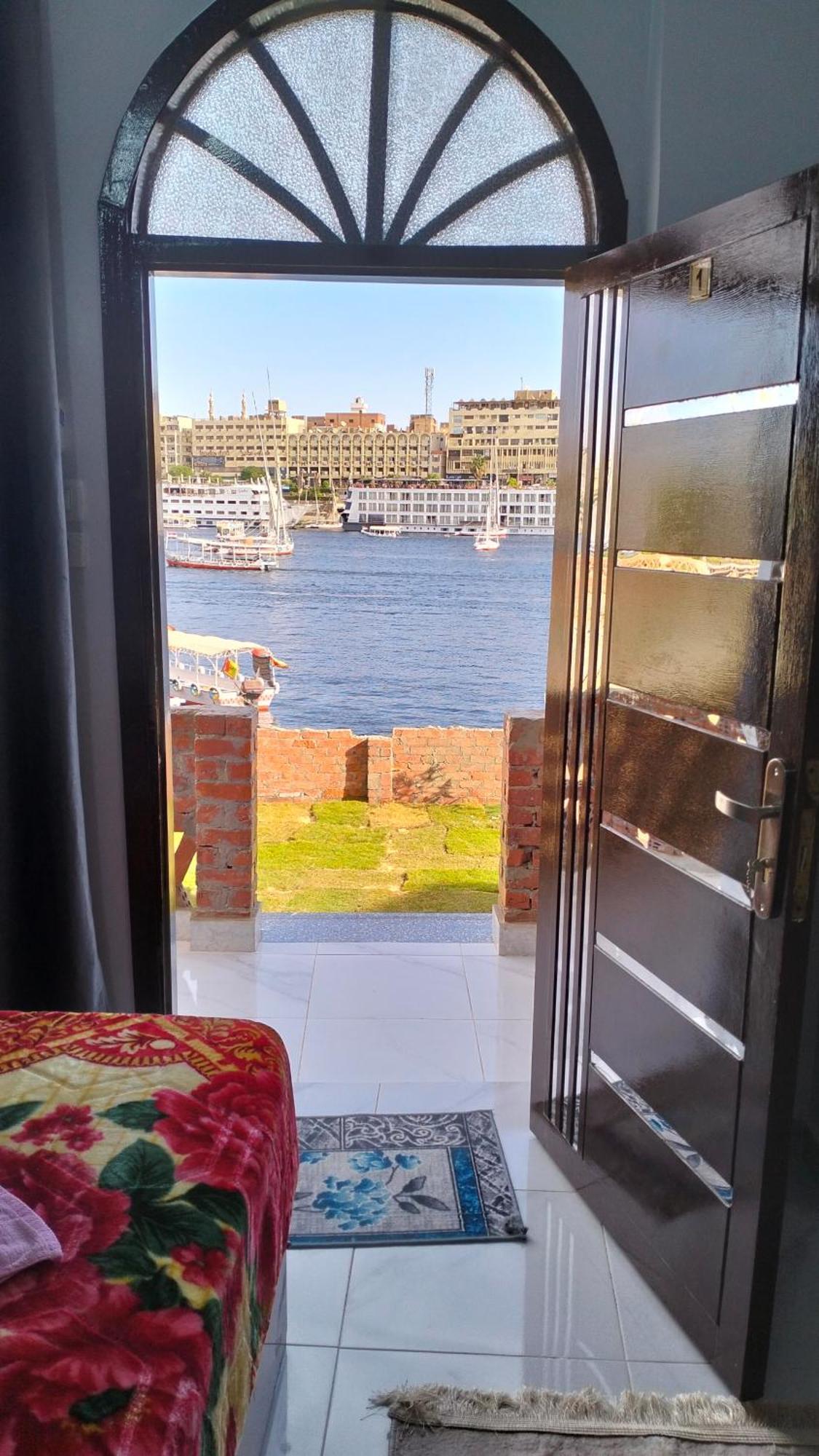 Onaty Narty Guest House أسوان المظهر الخارجي الصورة